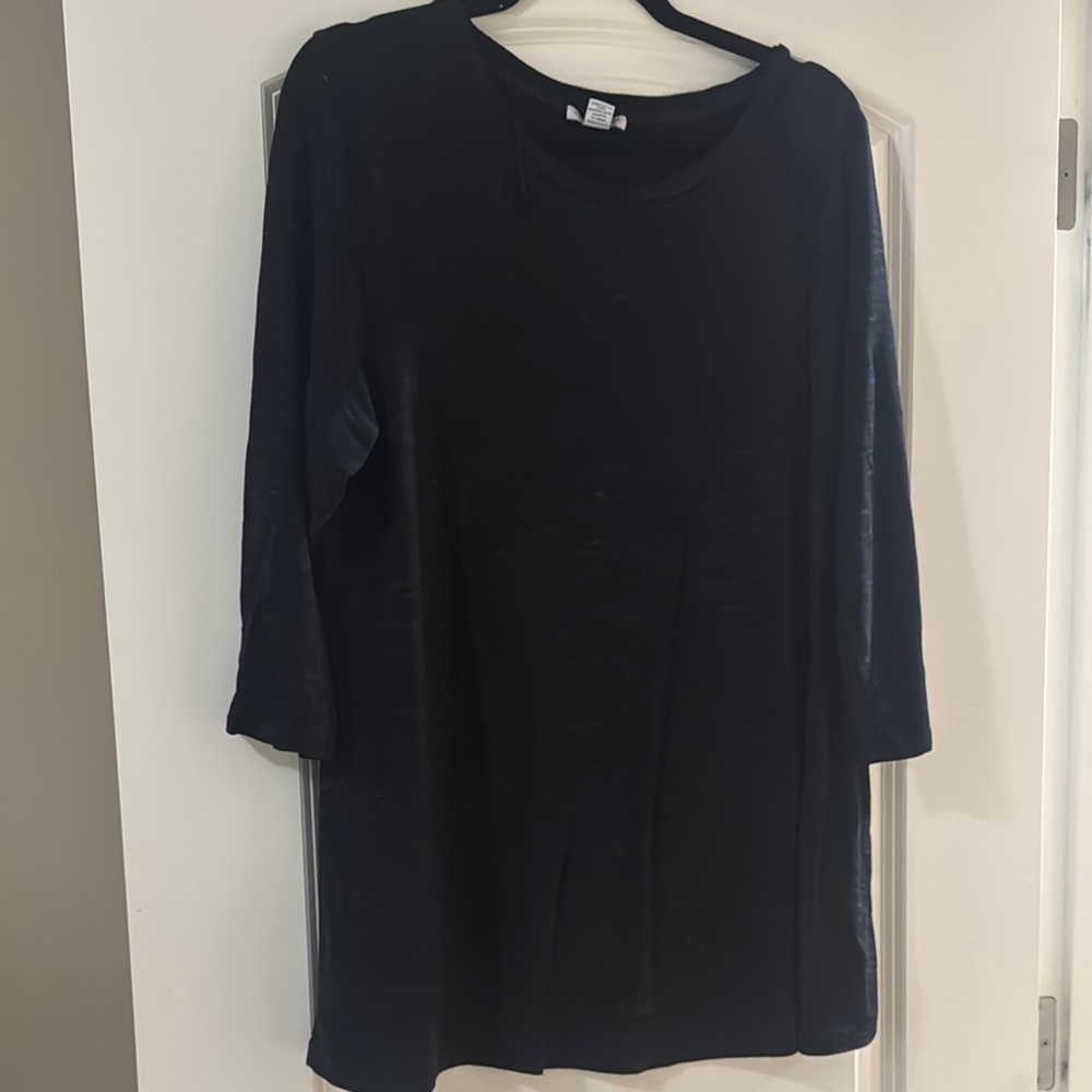 Women's Black Top